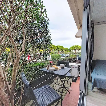 Escale Port-3 By Interhome