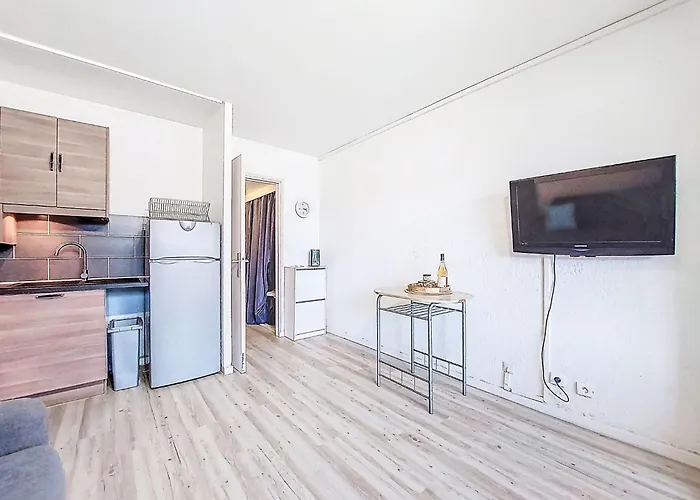 Apartamento Escale Port-3 By Interhome